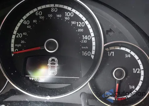 2013 Volkswagen Beetle 2.5L from USA, damaged, VIN 3VW5X7AT5DM805978